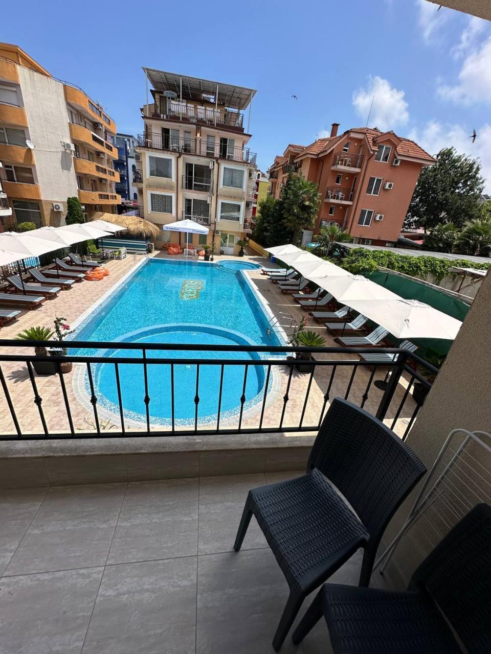 Salena Beach Hotel Primorsko Extérieur photo
