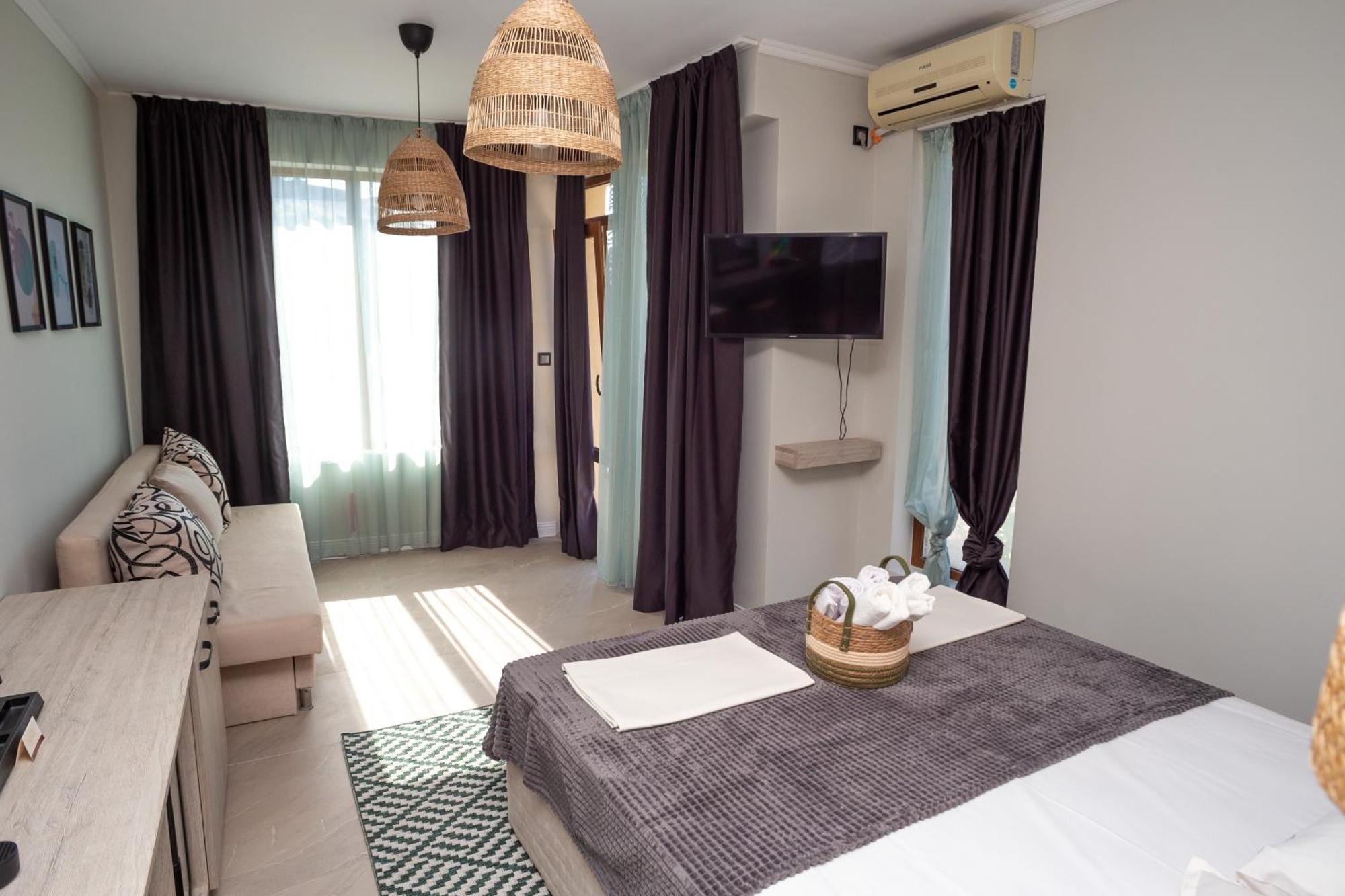 Salena Beach Hotel Primorsko Extérieur photo