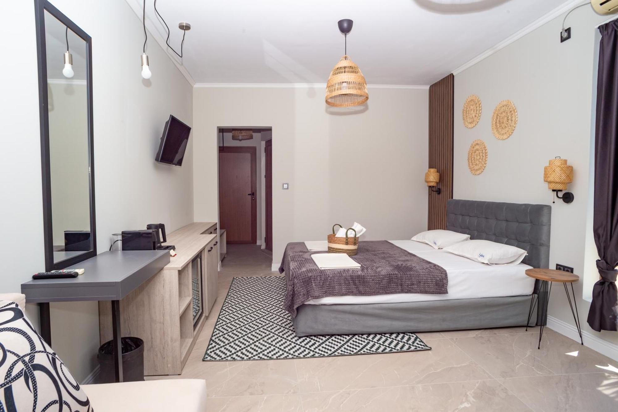 Salena Beach Hotel Primorsko Extérieur photo