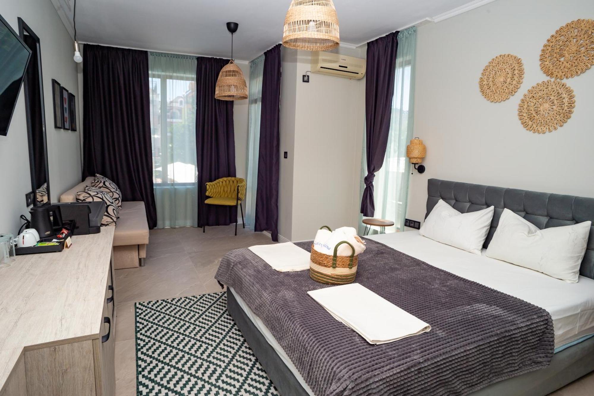Salena Beach Hotel Primorsko Extérieur photo