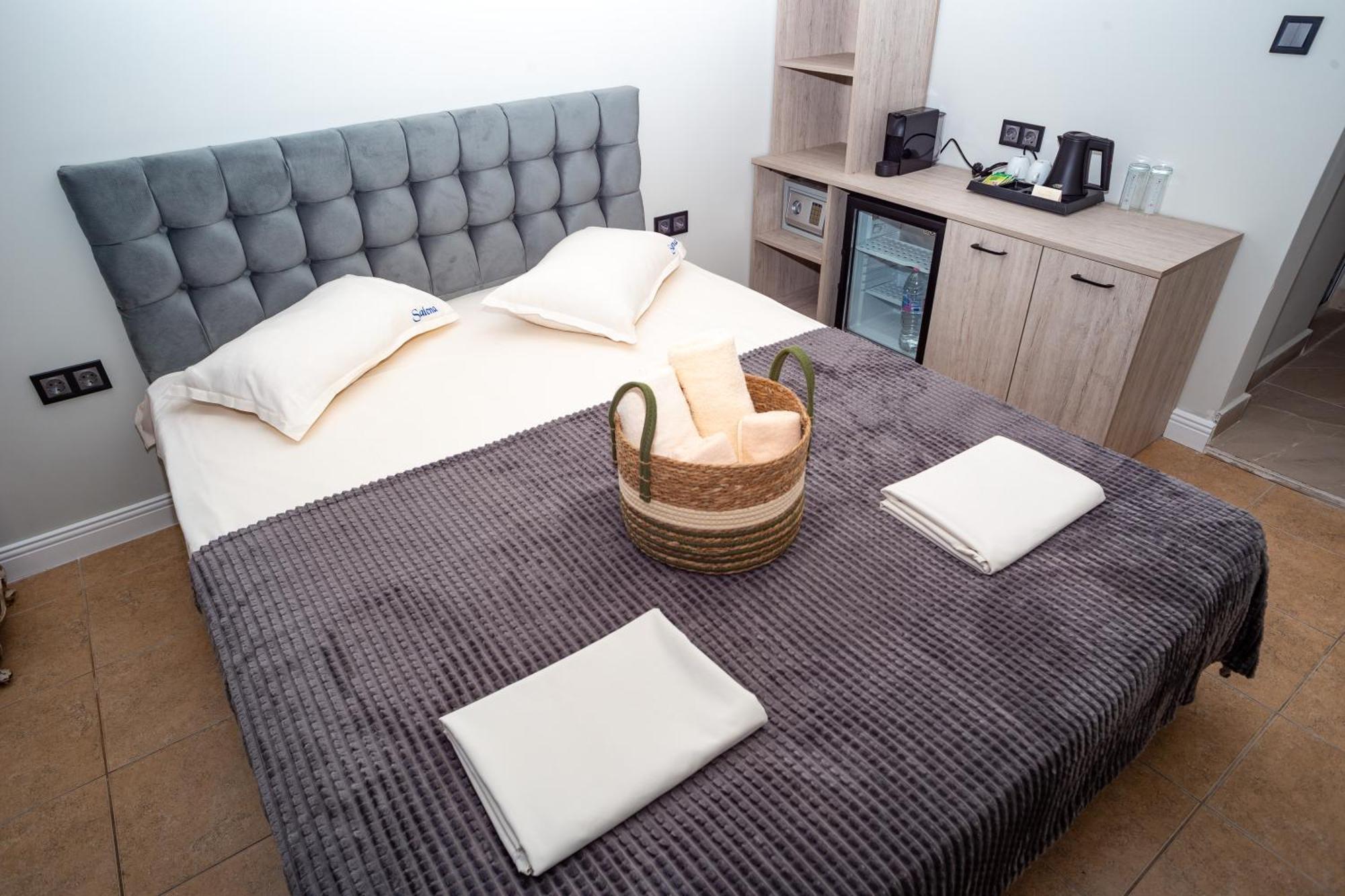 Salena Beach Hotel Primorsko Extérieur photo