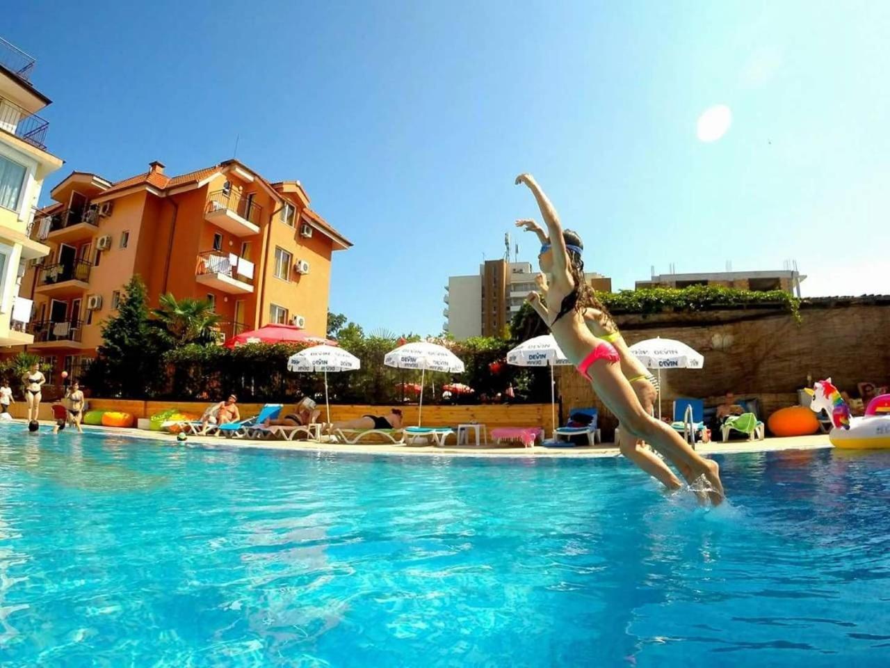 Salena Beach Hotel Primorsko Extérieur photo