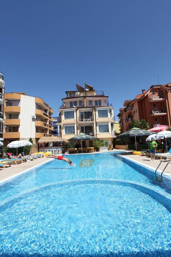 Salena Beach Hotel Primorsko Extérieur photo